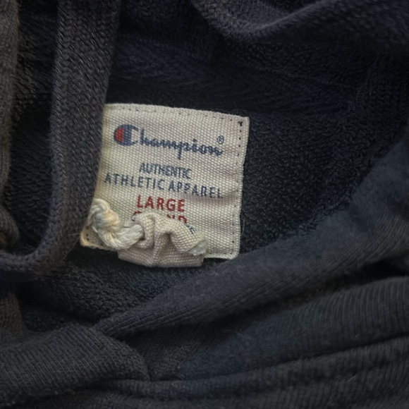 dark blue champion hoodie, like new - Picture 2 of 2